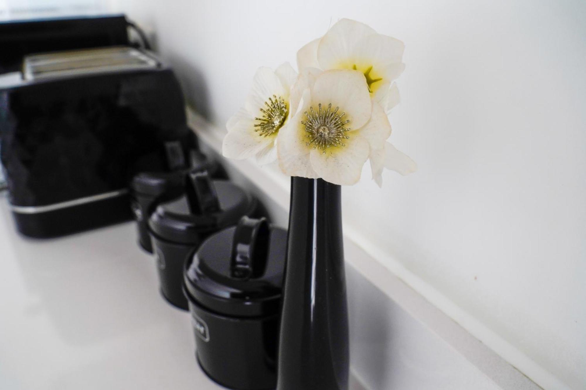 Manchester City Centre Apt With Balcony & Free Parking - Including Free 1-Hour Early Check-In Or Late Check-Out For Bookings Until July, Justeat Voucher For 2-Night Stays Minimum! Манчестер Экстерьер фото